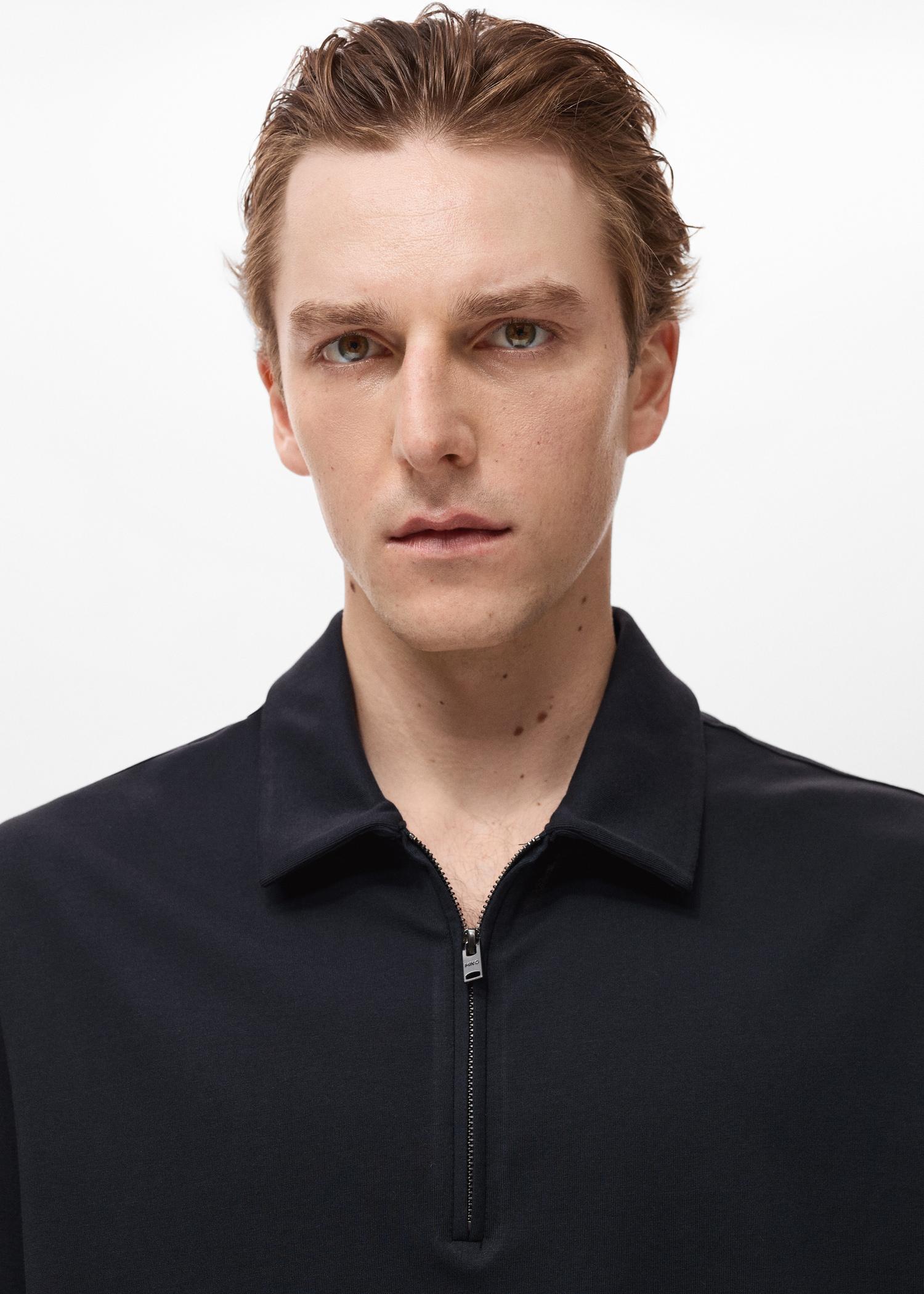 Zip neck polo shirt - Men | MANGO USA Product Image