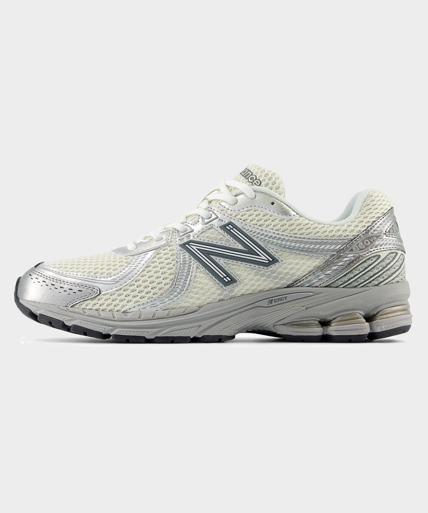 New Balance 860v2 in Sea Salt + Grey Product Image