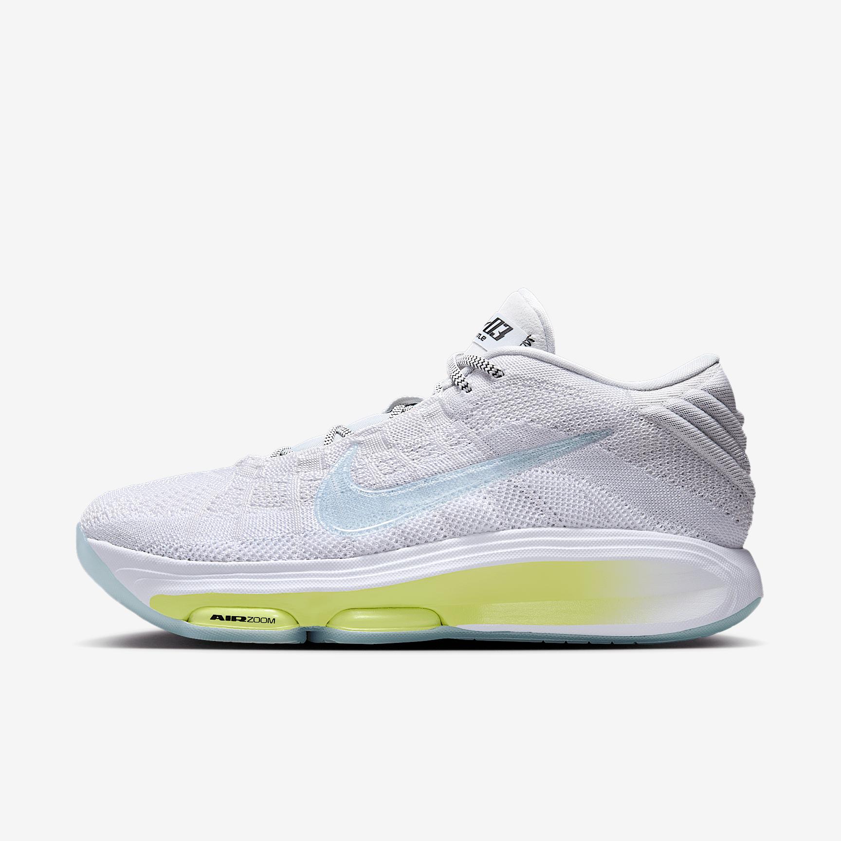 Nike Men's G.T. Hustle 3 Basketball Shoes Product Image