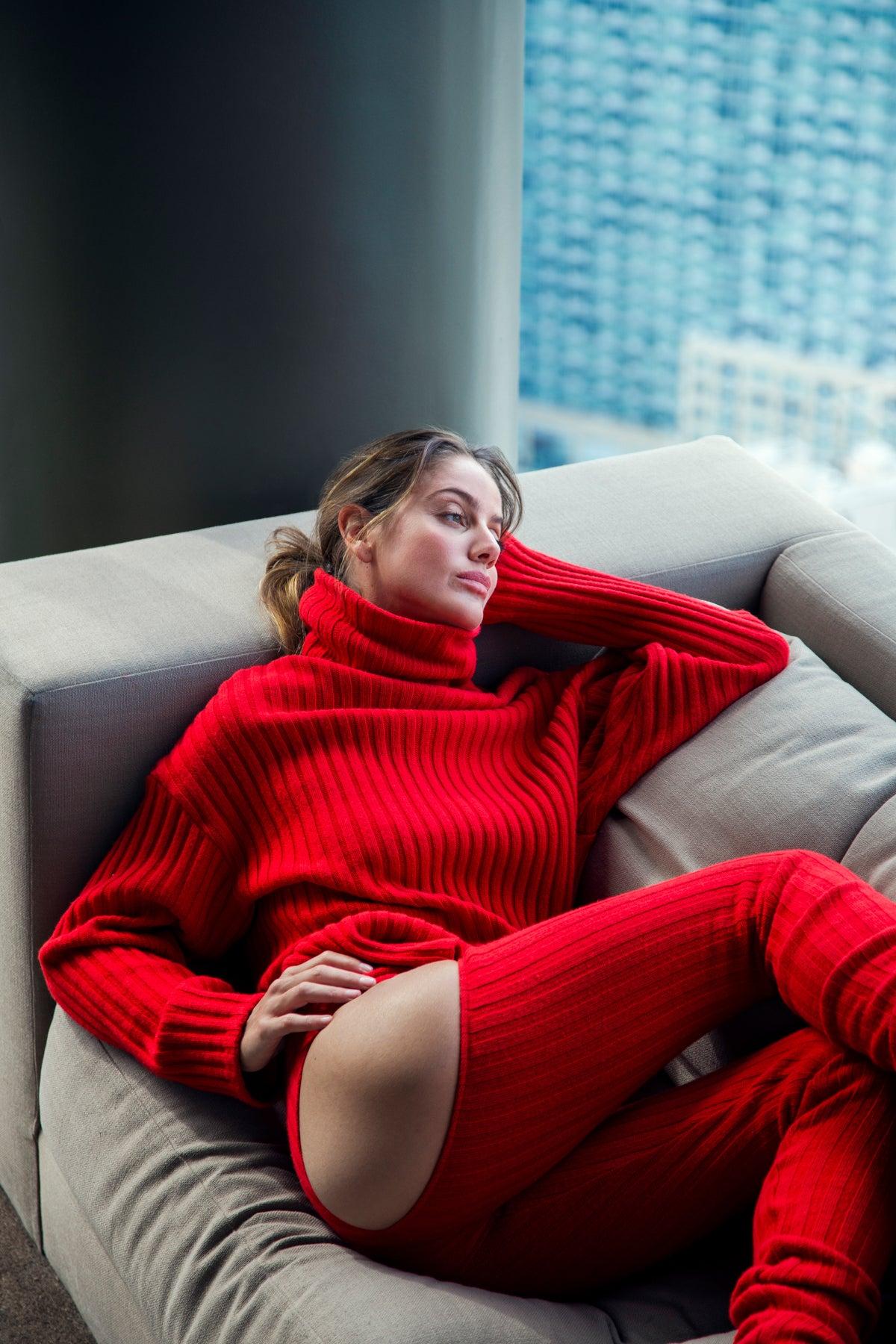 Ribbed Knit Legging With Cut Out Product Image