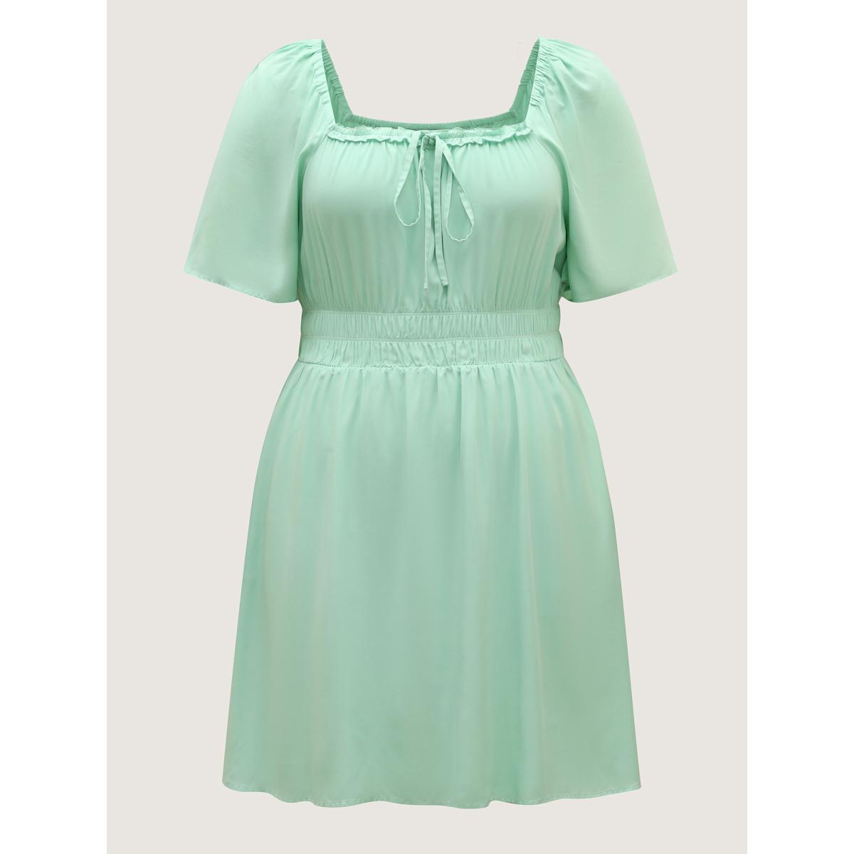 Plus Size Rayon Stretchy Waist Pockets Knee Dress Greenbean Women Resort Square Neck Short sleeve Curvy BloomChic 12/L Product Image