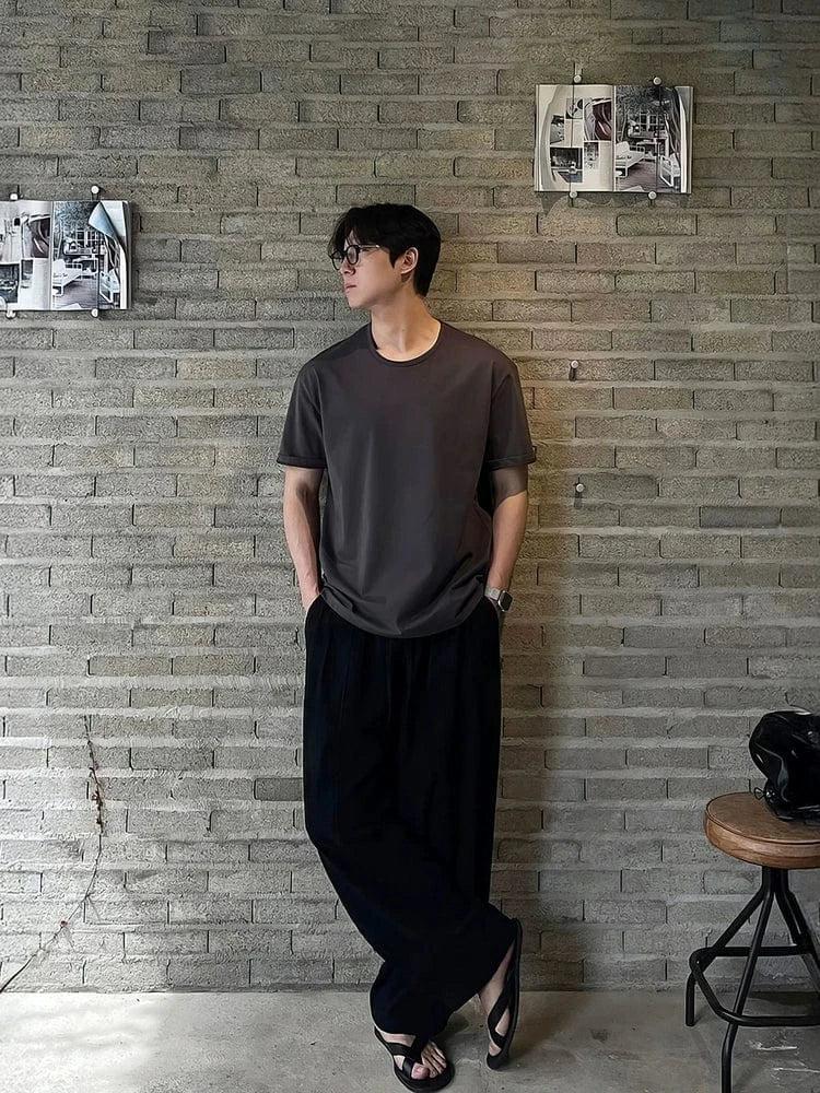 RT No. 18505 PLEATED WIDE STRAIGHT PANTS Product Image