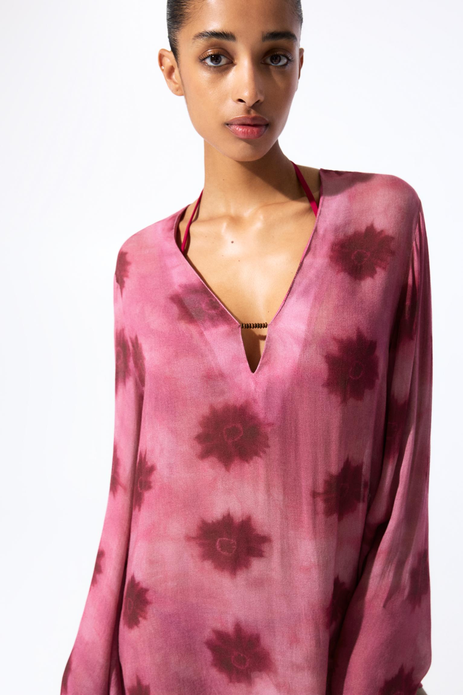Rustic printed kaftan Product Image