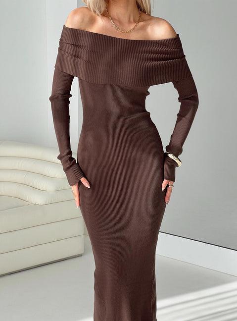 Phylis Off The Shoulder Maxi Dress Chocolate Product Image