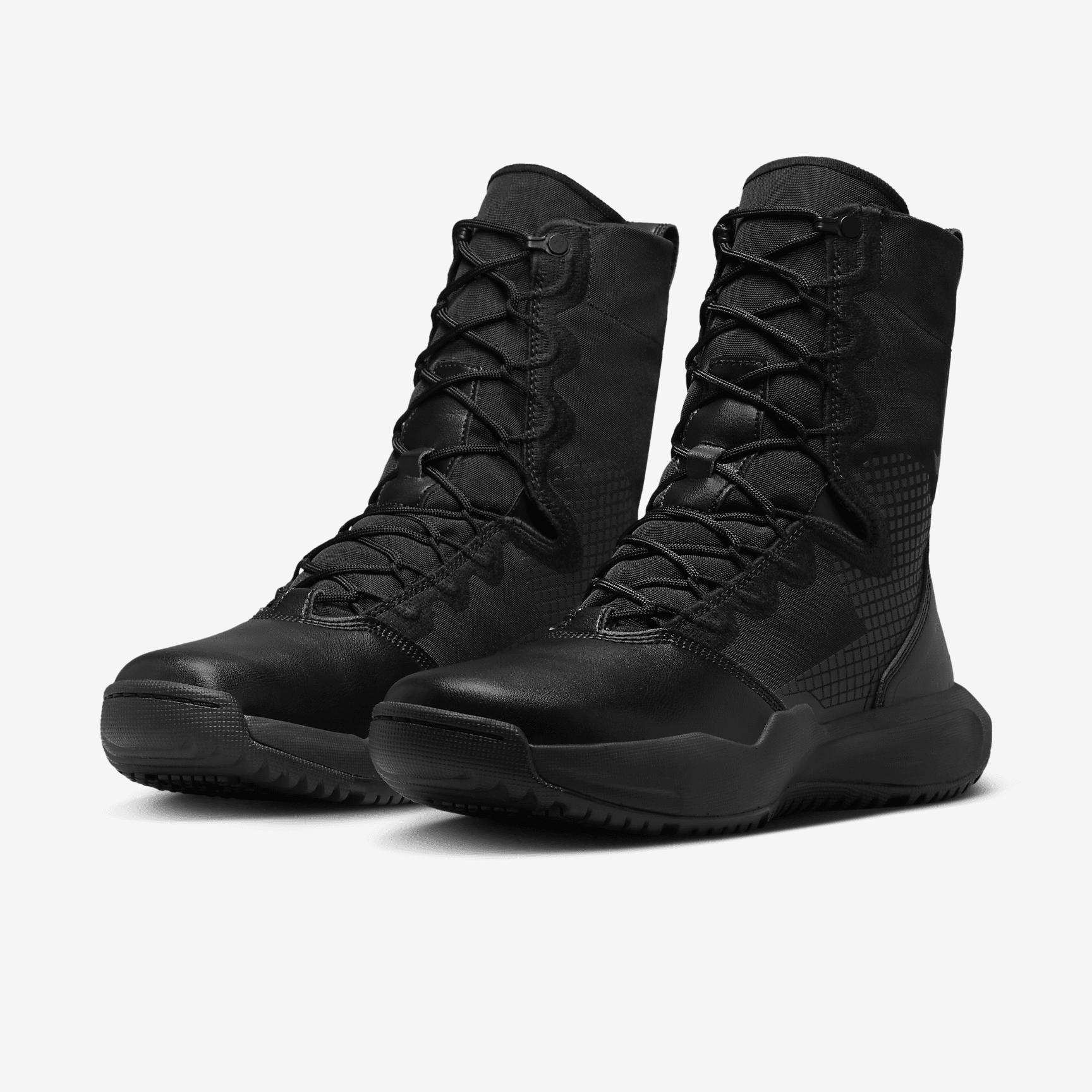 Nike Mens SFB B2 Boots | FN3717-001 Product Image