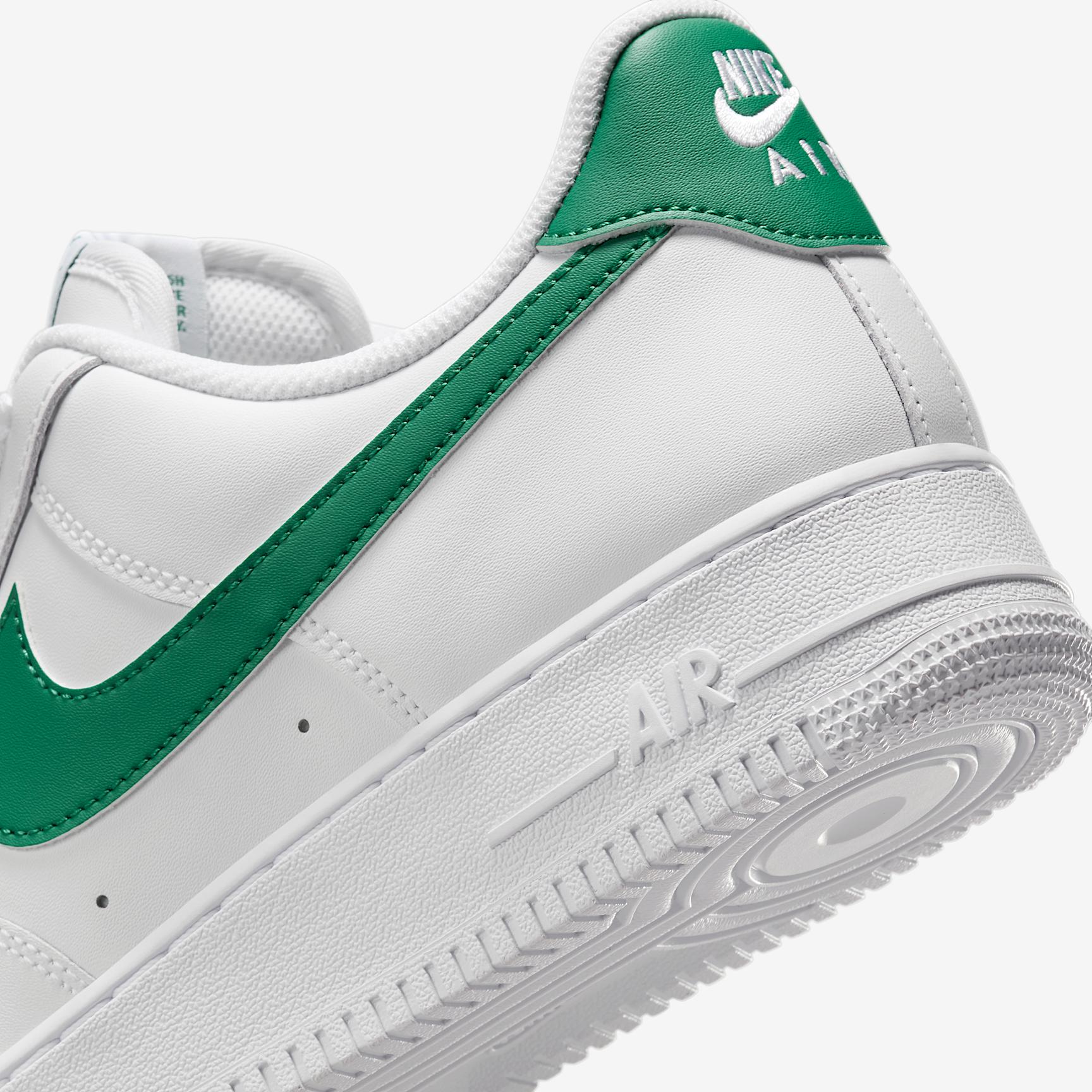 Nike Men's Air Force 1 '07 Shoes Product Image