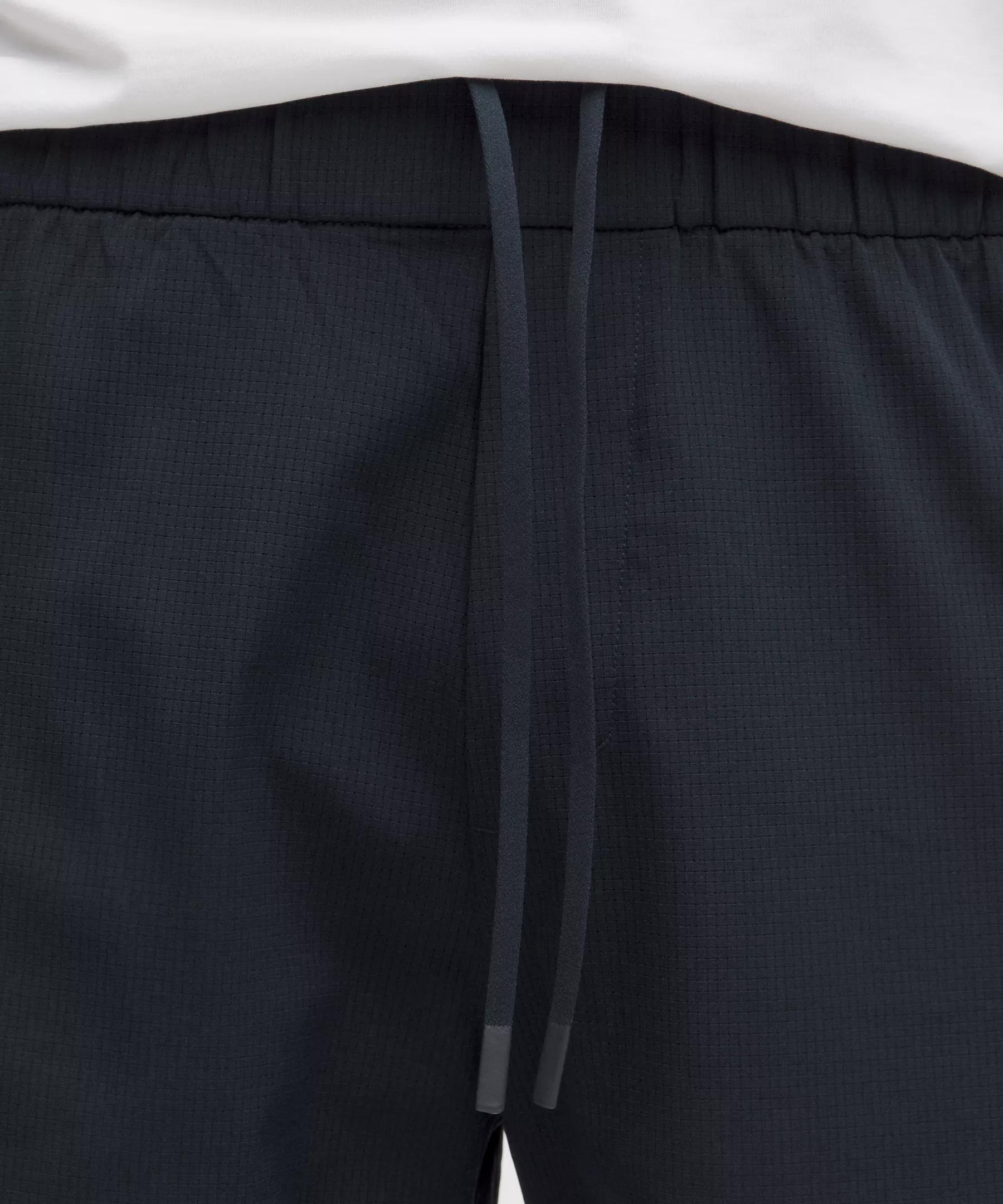 ABC WovenAir Pull-On Short 7" Product Image