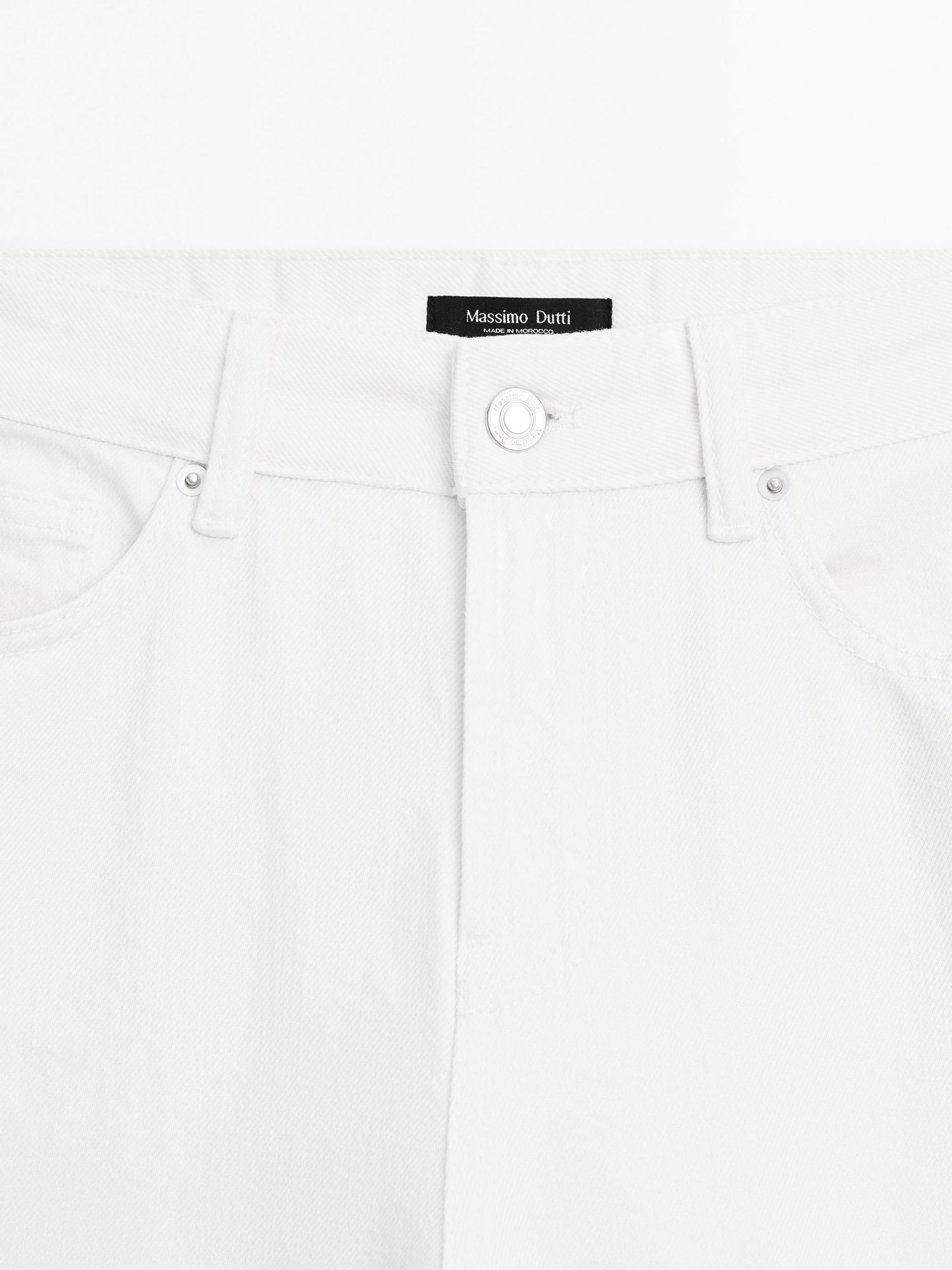 High-waist barrel fit jeans Product Image