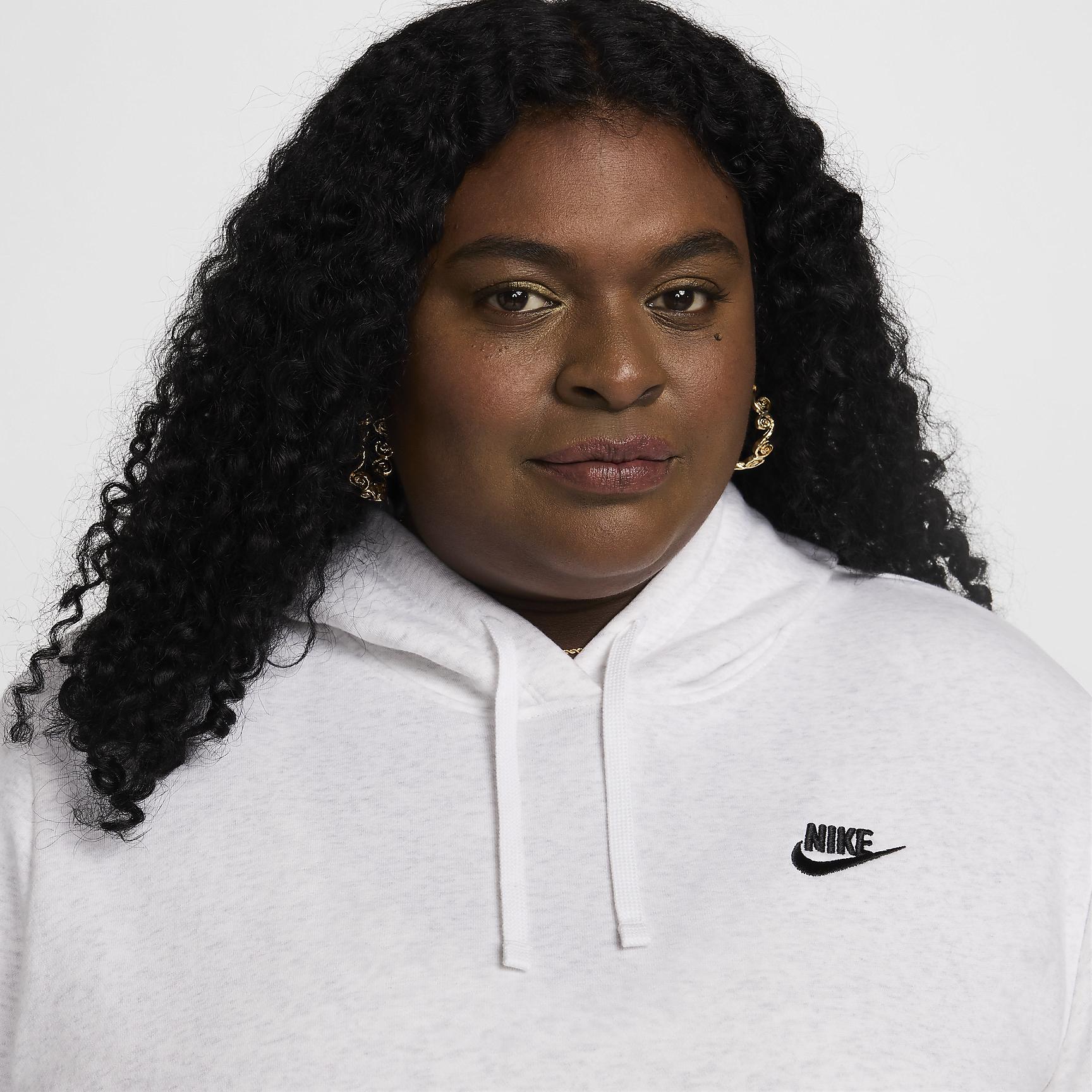 Nike Sportswear Club Fleece Women's Pullover Hoodie (Plus Size) Product Image