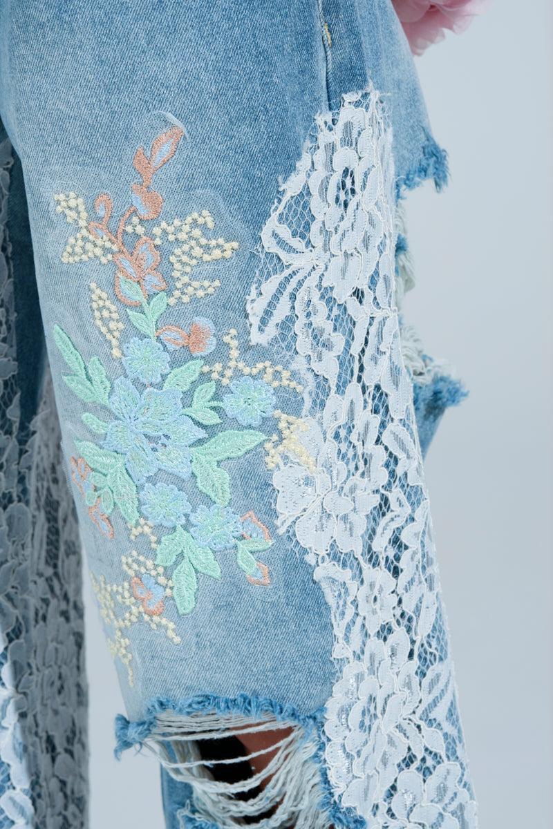 PICKING PETALS FLORAL AND LACE DETAIL DENIM PANTS Product Image