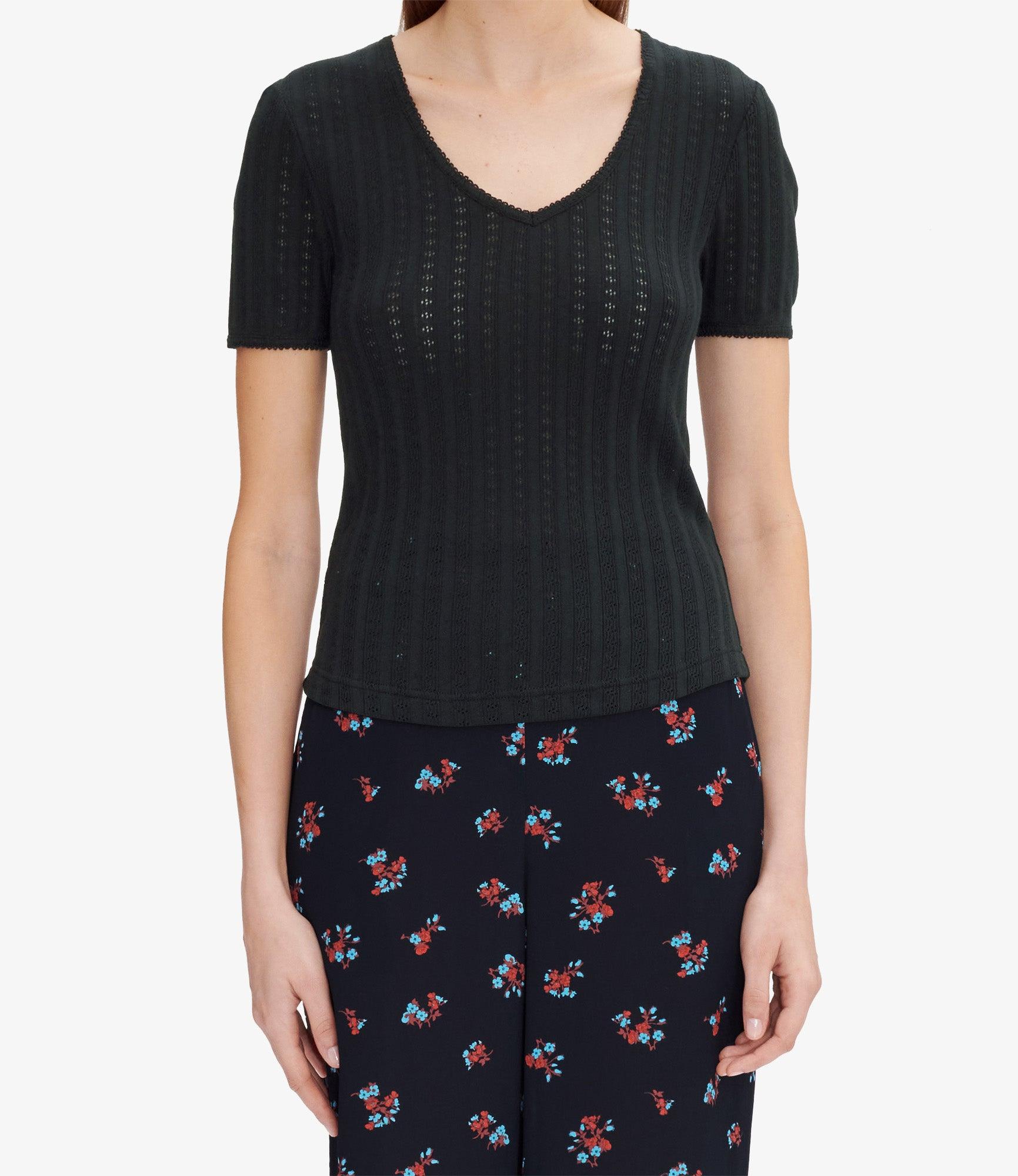 Livia T-shirt Female Product Image