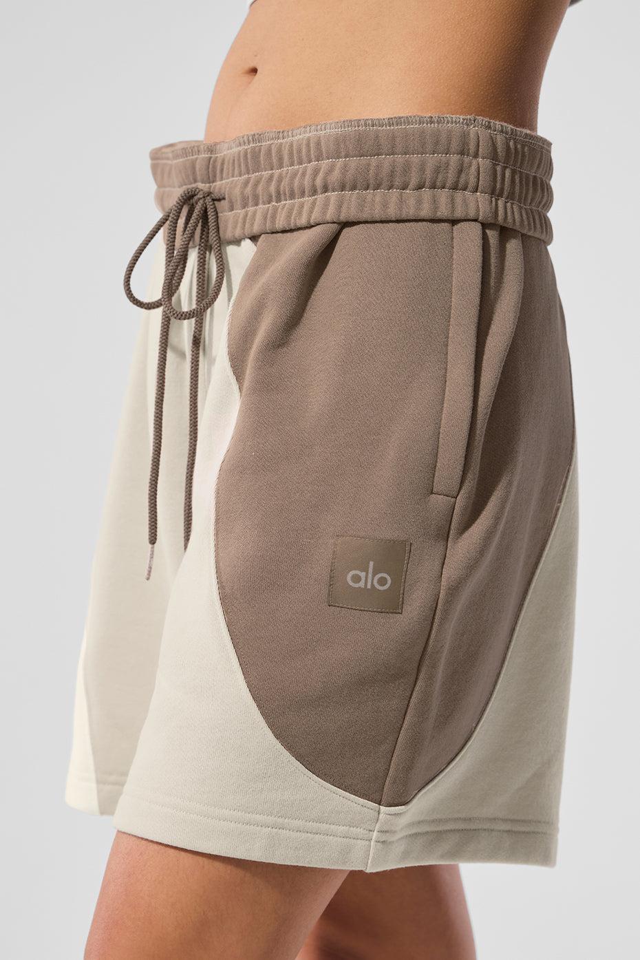 7" Make Waves Short - Ivory/Bone/Gravel Female Product Image