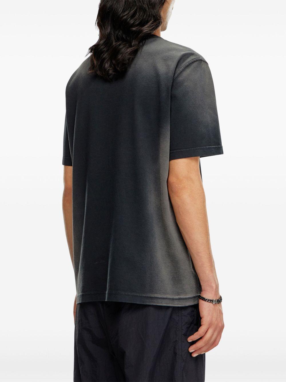Oval D cut-out T-shirt Product Image