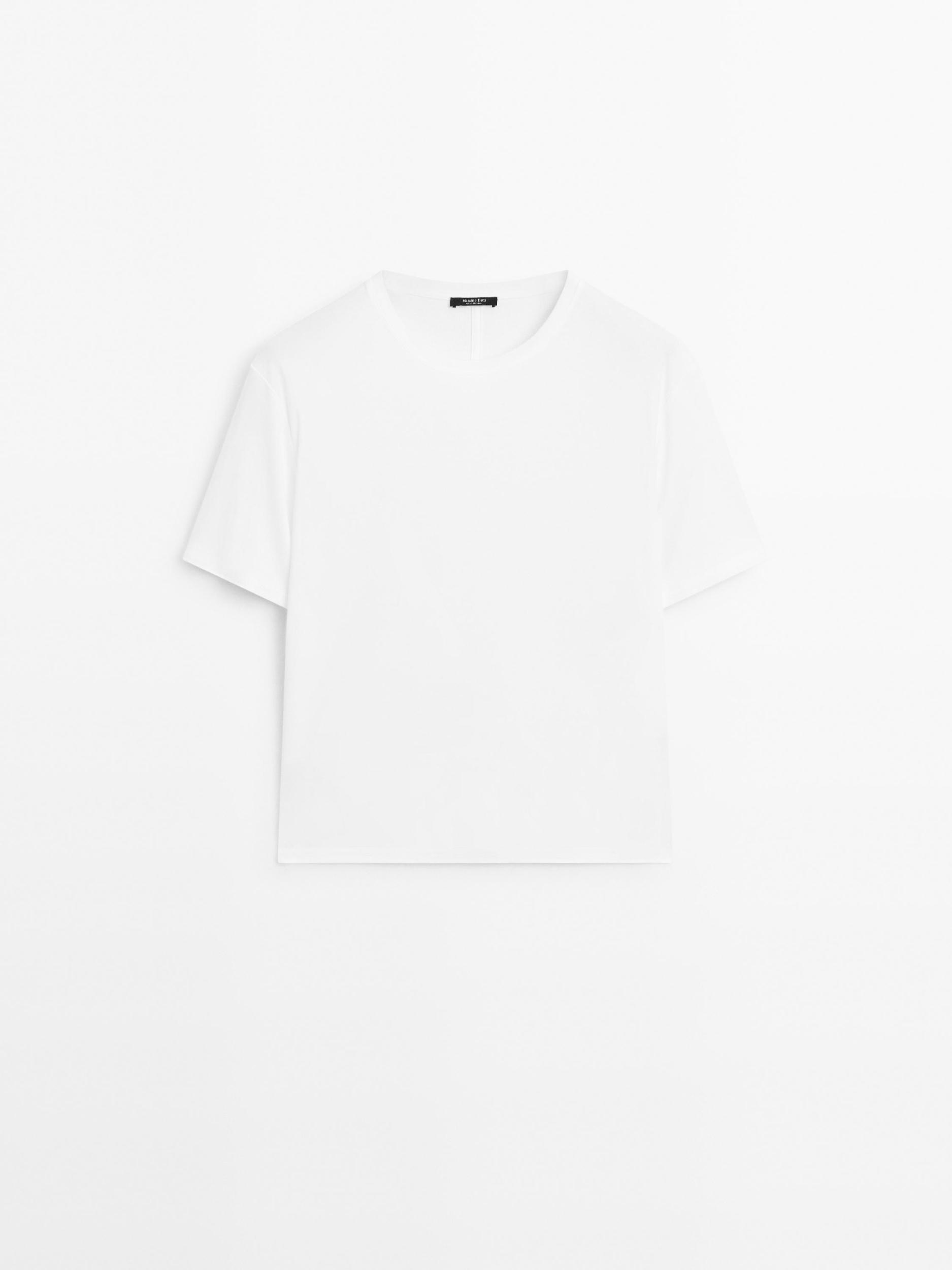 Short-sleeve T-shirt with back seam detail Product Image