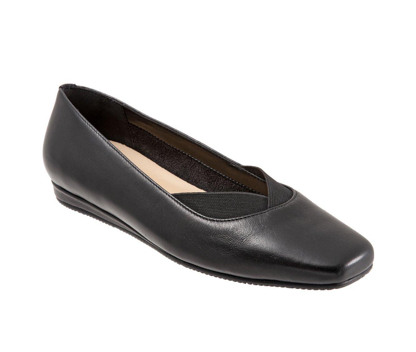 Women's Softwalk Vianna Flats Product Image