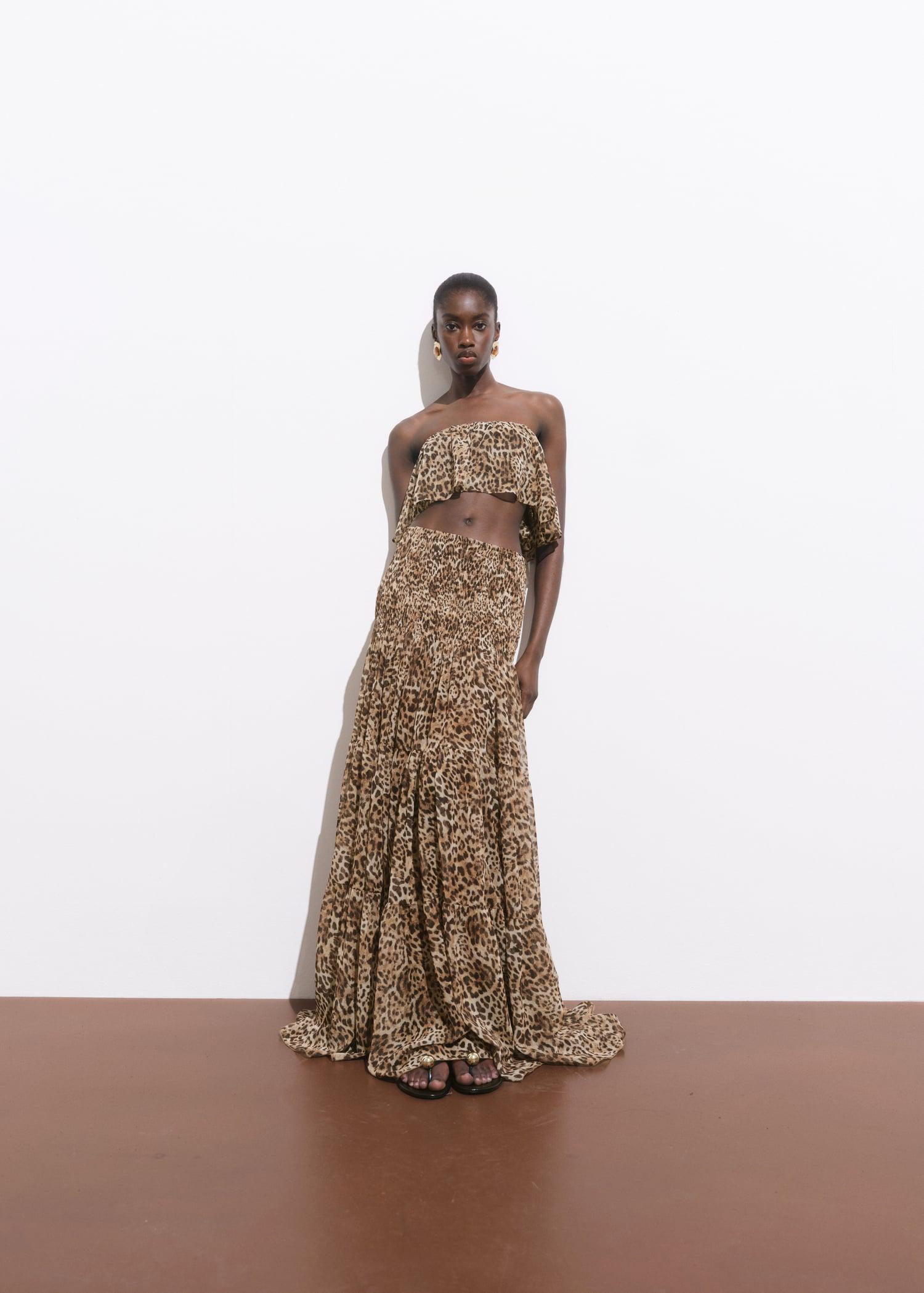 Leopard-print crop top - Women | MANGO USA Product Image