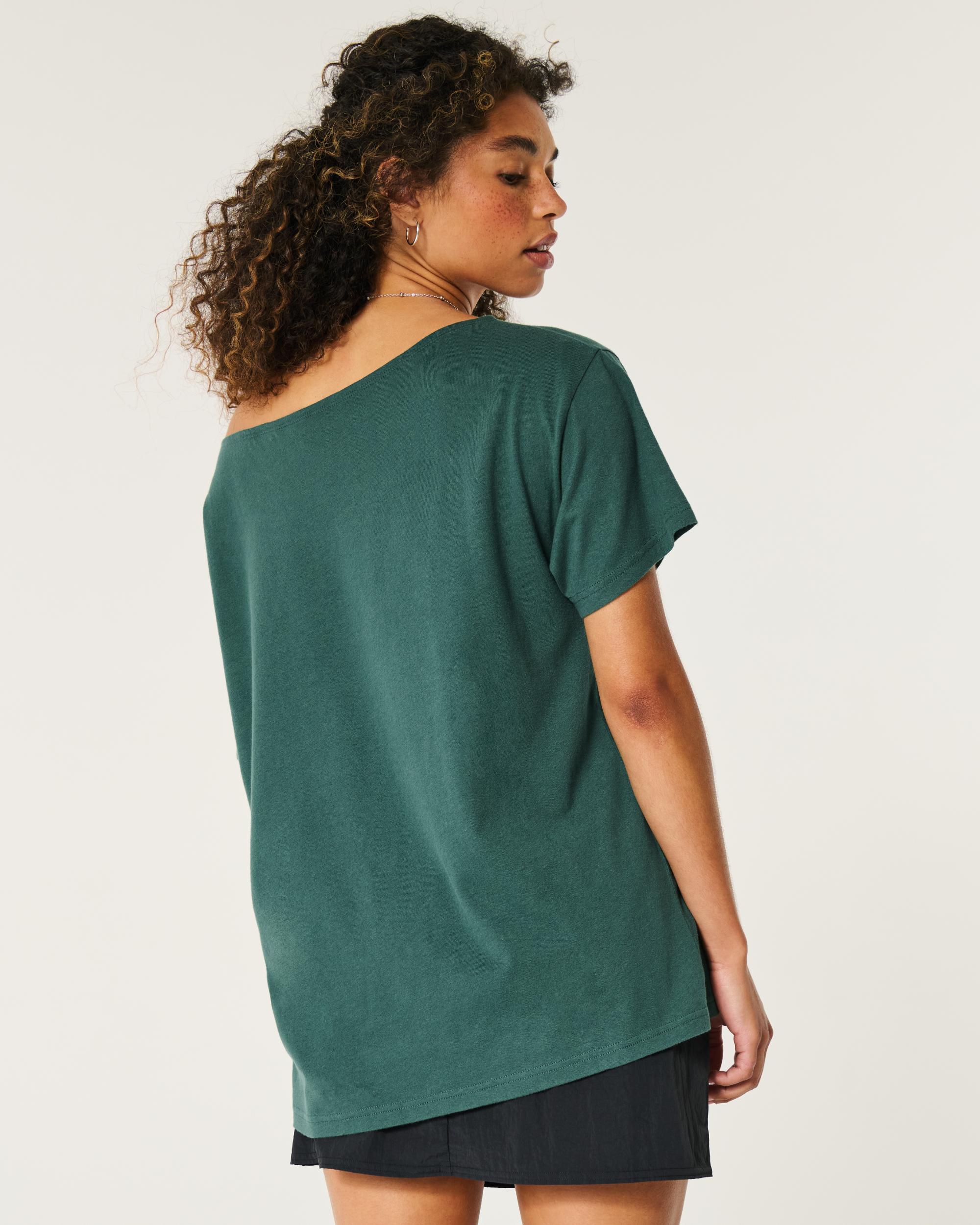 Oversized Off-the-Shoulder Go Sports Graphic Tee Product Image