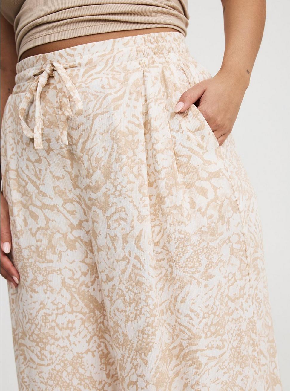 Pull-On Wide Leg Pant Product Image