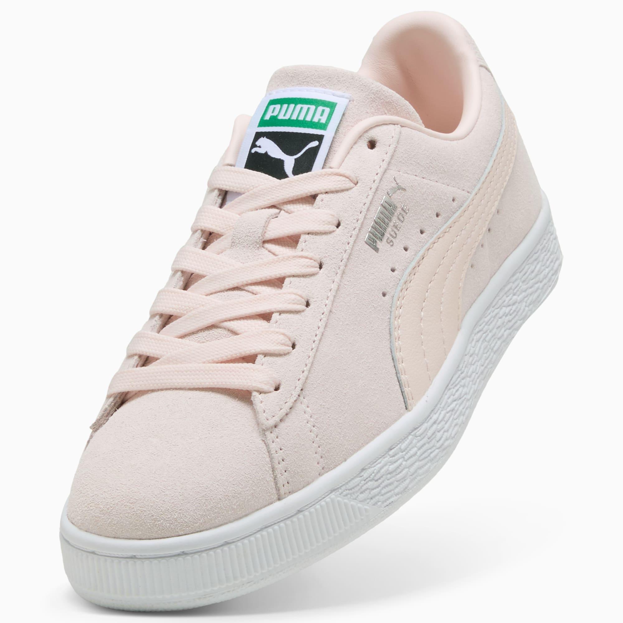 Suede Classic Women's Sneakers Product Image