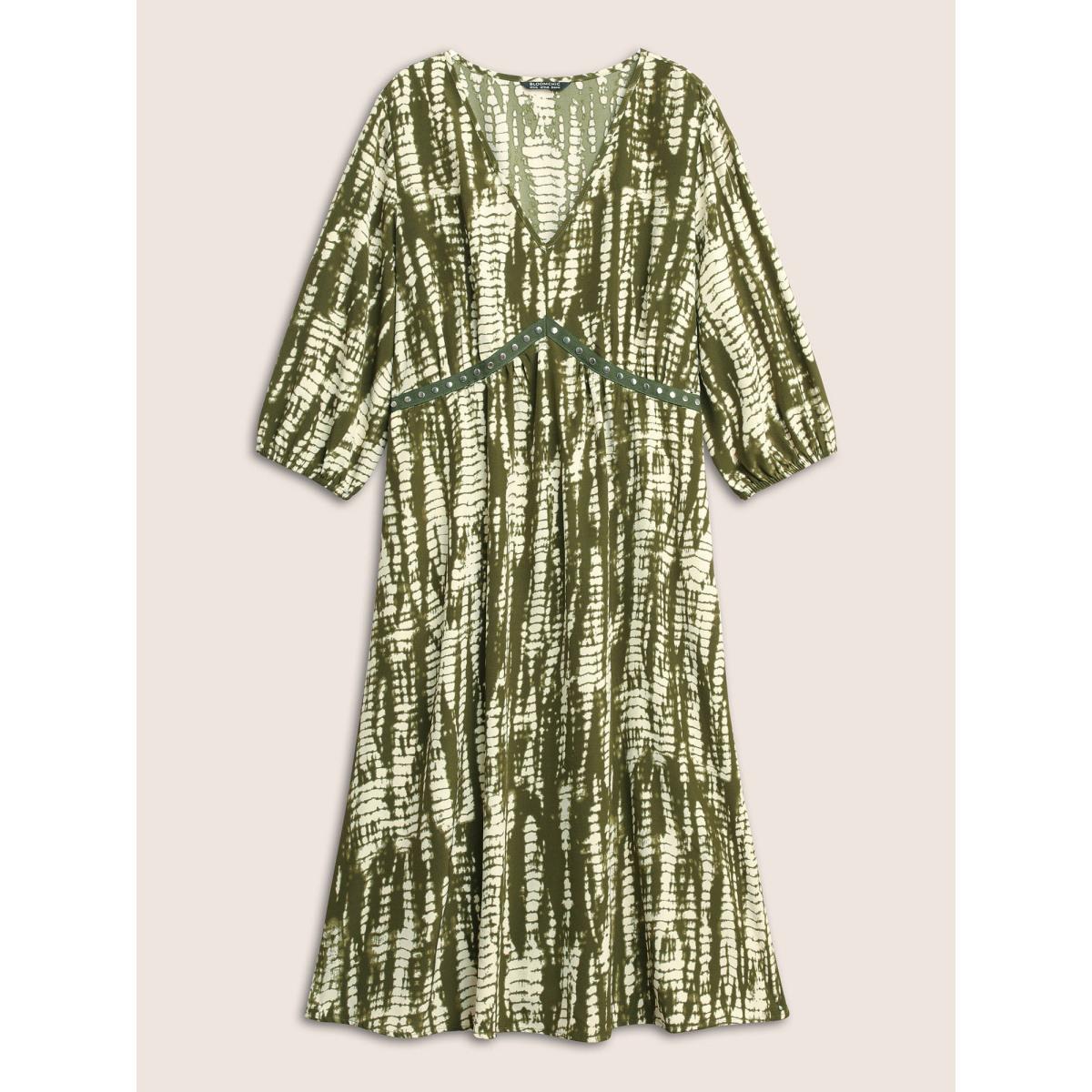Plus Size Tie Dye Elastic Waist Patchwork Metal Detail Dress ArmyGreen Women Resort Non V-neck Elbow-length sleeve Curvy Midi Dress BloomChic 14-16/1X Product Image