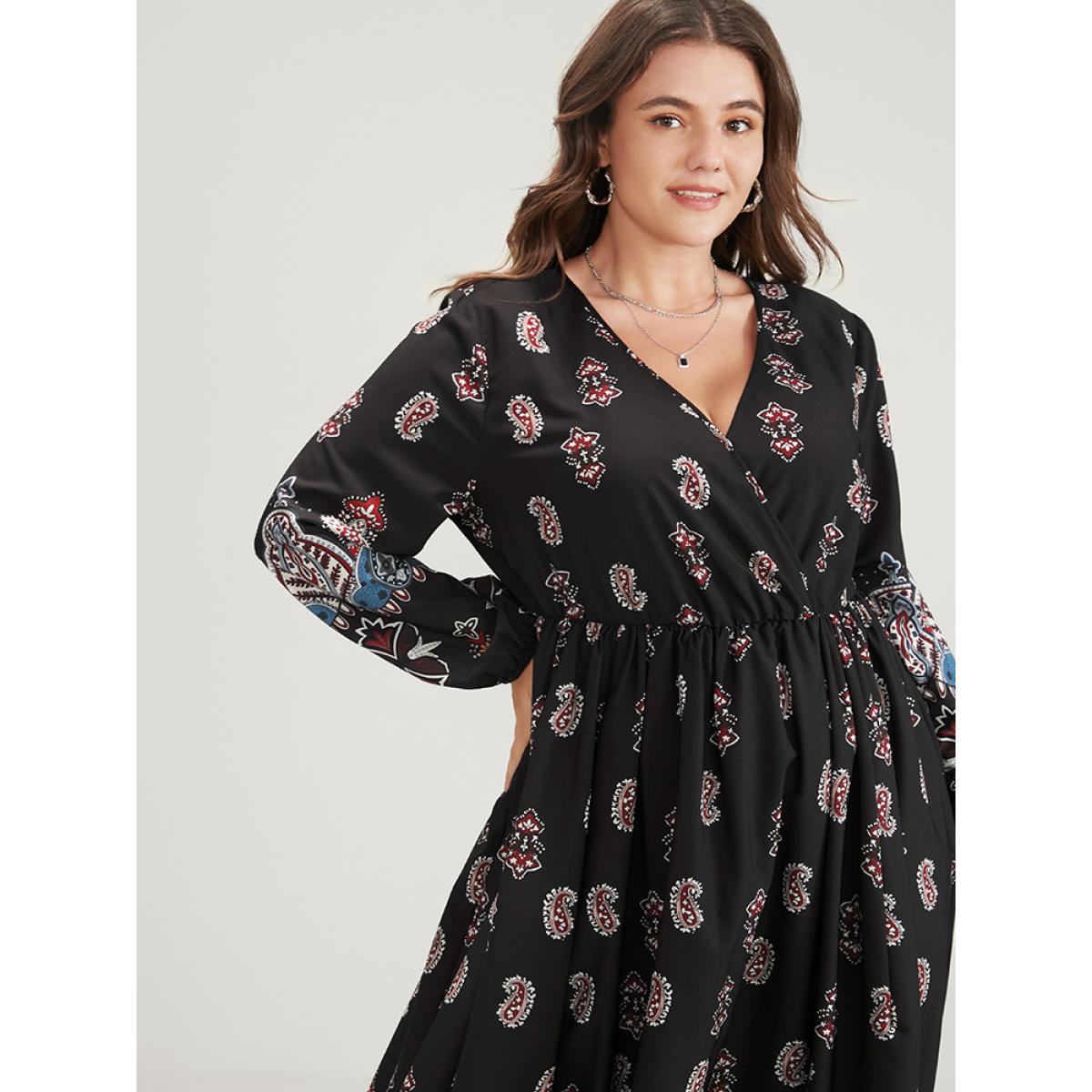Plus Size Paisley Pocket Split Wrap Maxi Dress Black Women Vacation Pocket V-neck Long Sleeve Curvy Long Dress BloomChic 22-24/3X Product Image