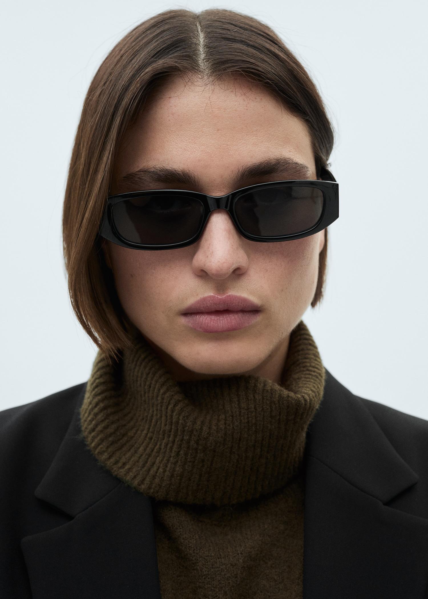 Short knitted turtleneck dress - Women | MANGO USA Product Image