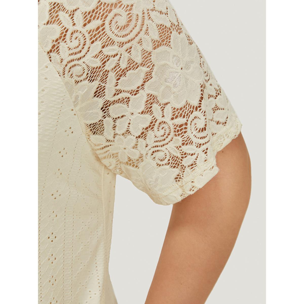 Plus Size Plain Lace Sleeve Pocket Arc Hem Broderie Anglaise Dress Beige Women Casual Lined Round Neck Short sleeve Curvy Midi Dress BloomChic 22-24/3X Product Image