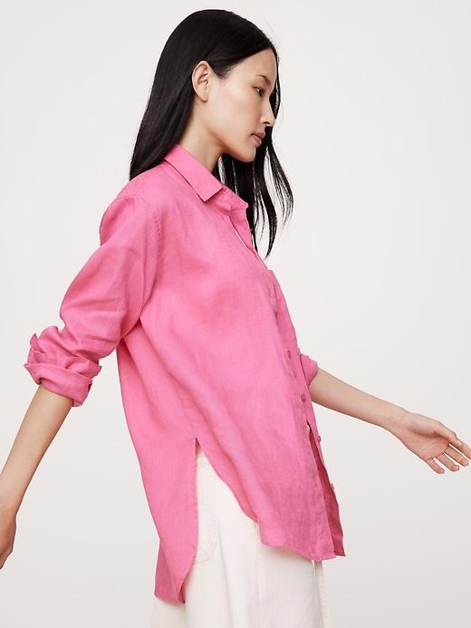 The Oversized Linen Shirt Product Image