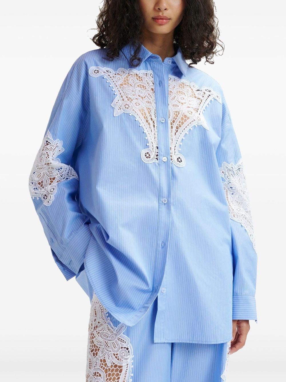 striped shirt Product Image