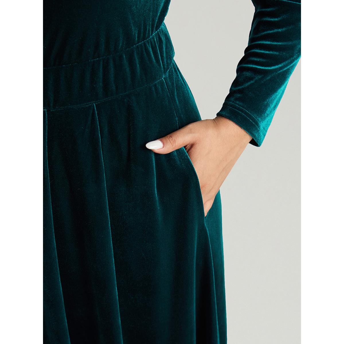 Plus Size Velvet Plain Pocket Pleated Hem Dress Cyan Women Elegant Plain Round Neck Long Sleeve Curvy Midi Dress BloomChic 14-16/1X Product Image