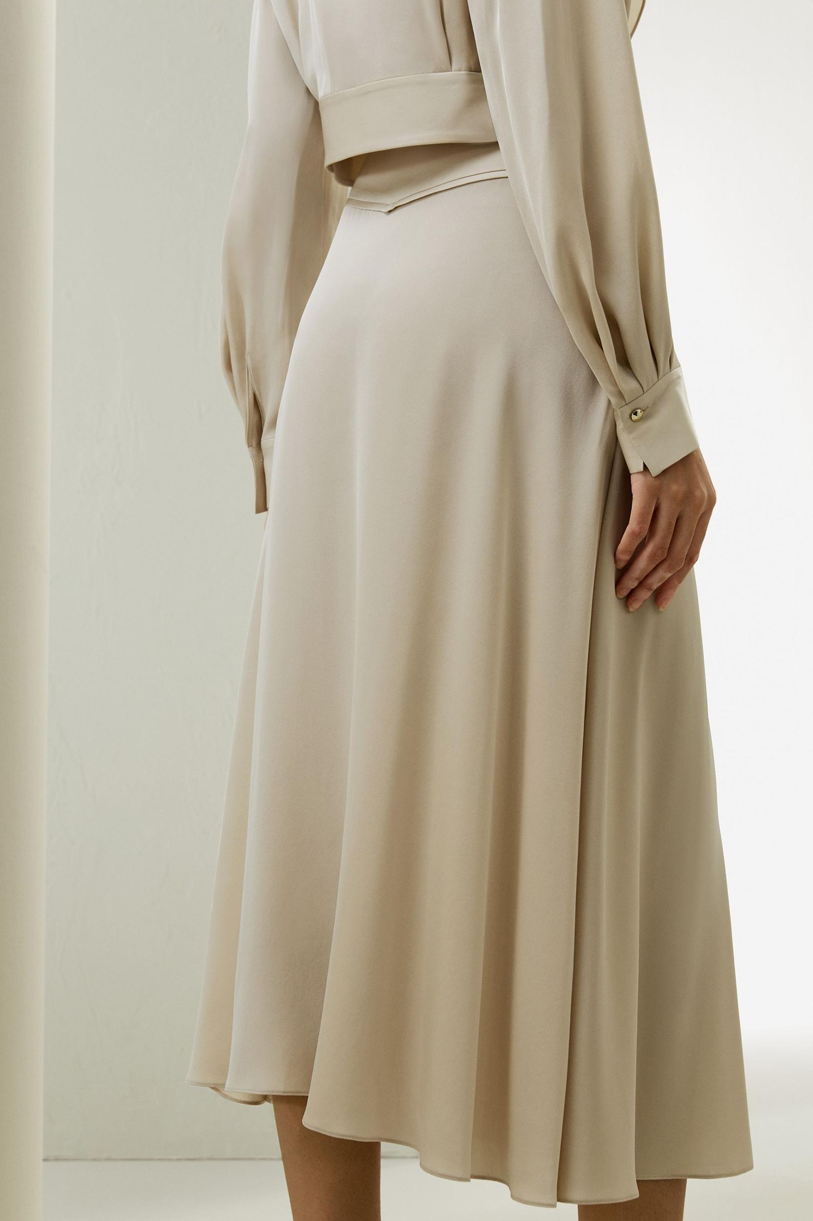 Flowy A-line Midi Skirt With Gridle Product Image