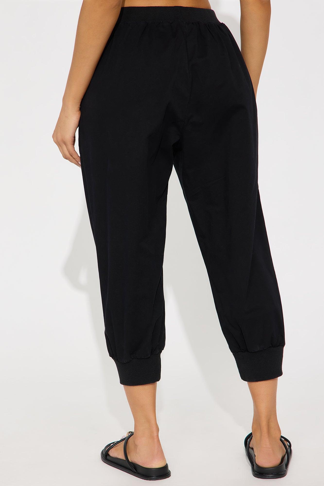 Olivia Capri Pant - Black Product Image