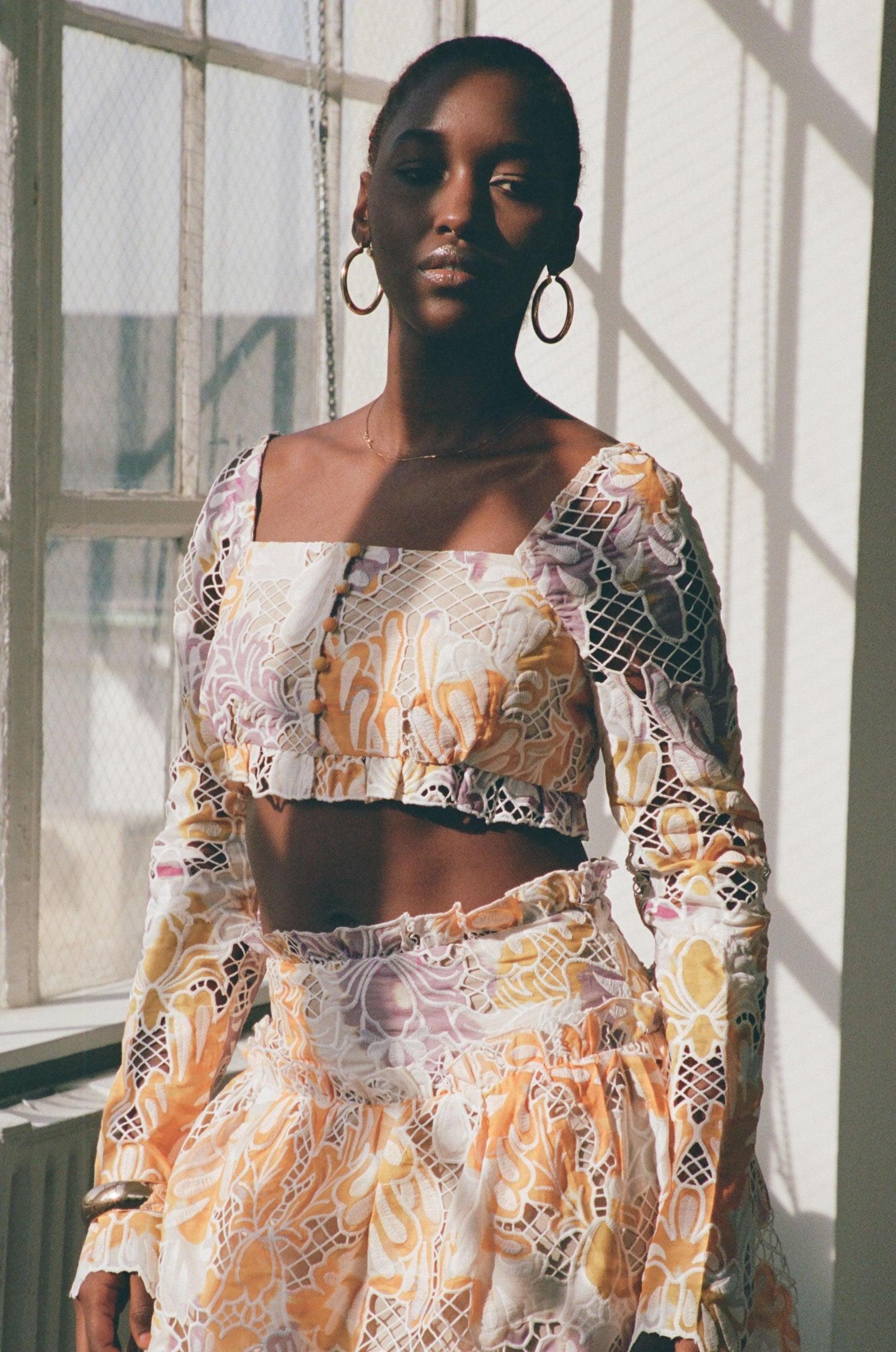 Chelsea Top - Florale Mellow Product Image