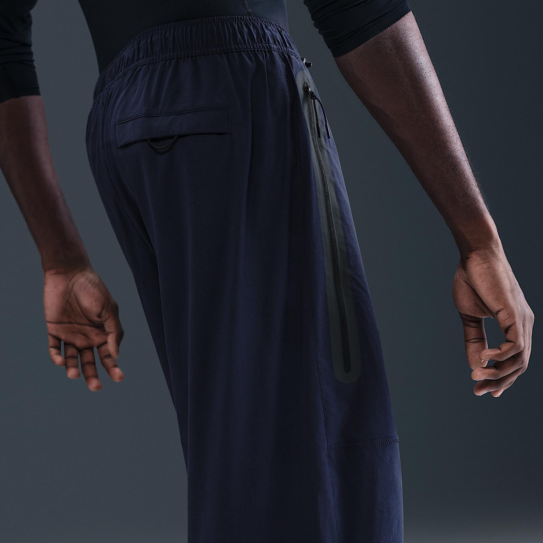 Nike Mens Tech Woven Oversized Pants | HM7158-451 Product Image