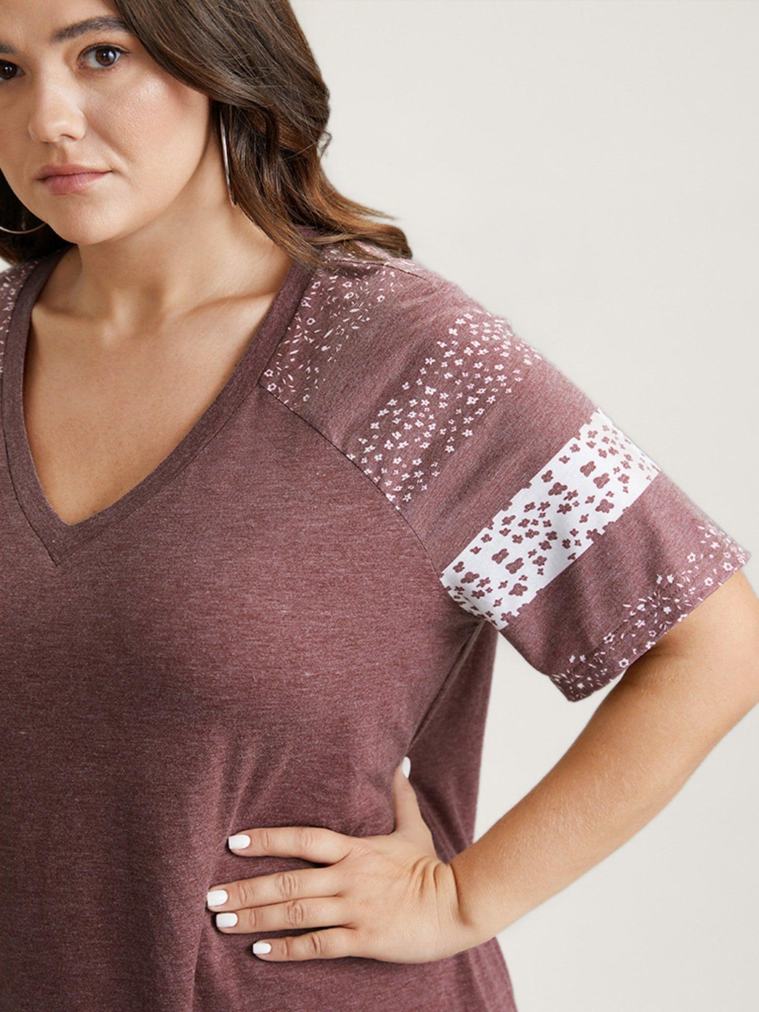 Ditsy Floral Colorblock Contrast Raglan Sleeve T-shirt Female Product Image