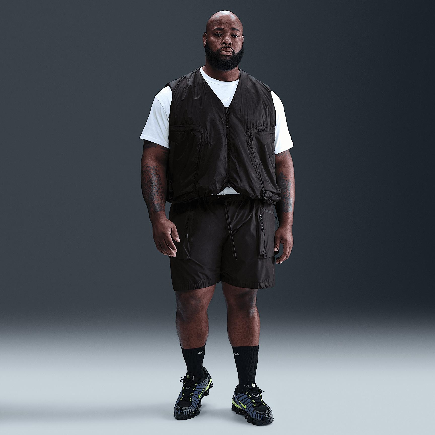 Nike Mens Tech Super Lightweight Shorts | HJ2946-010 Product Image