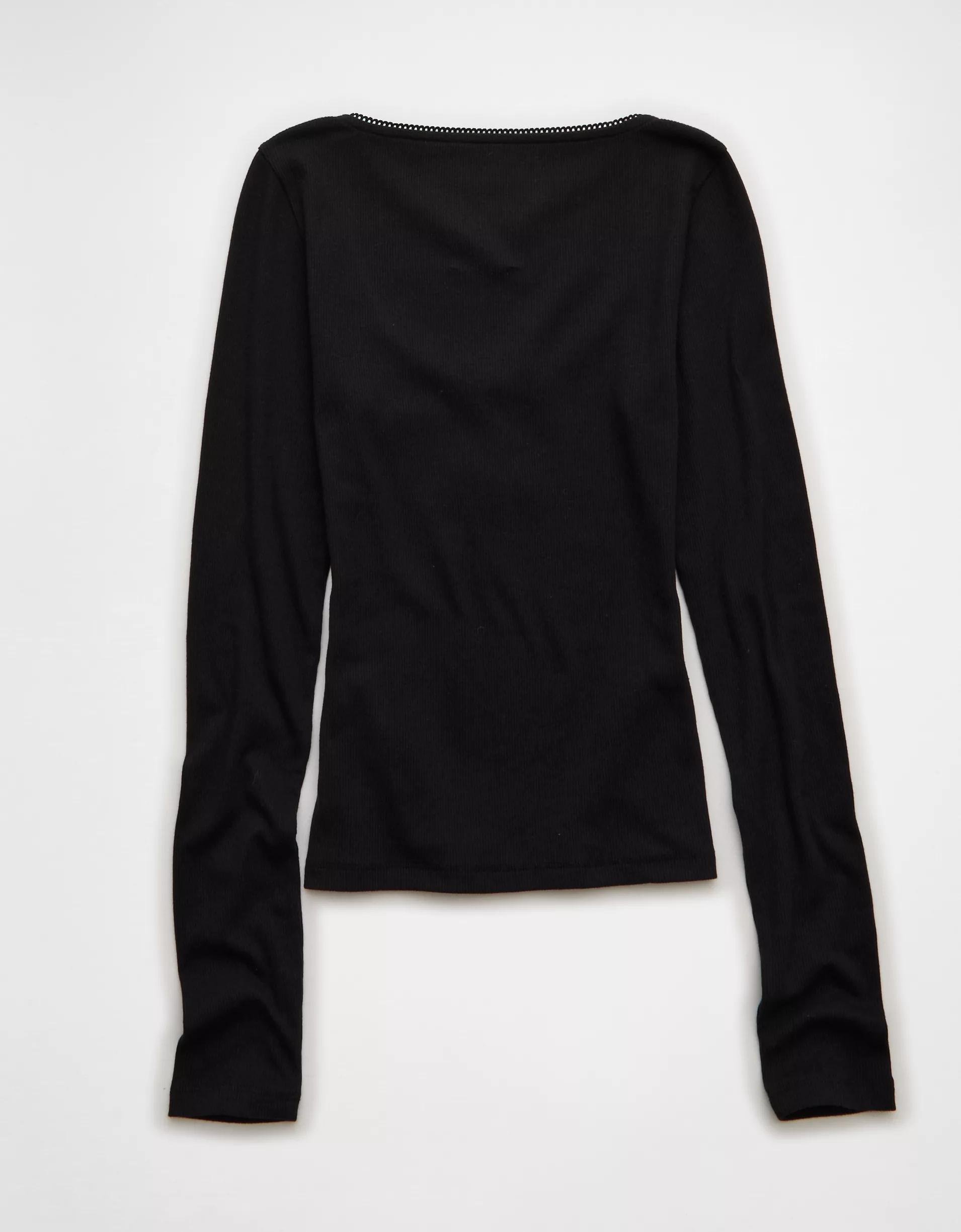 AE Long Sleeve Bow T-Shirt Product Image