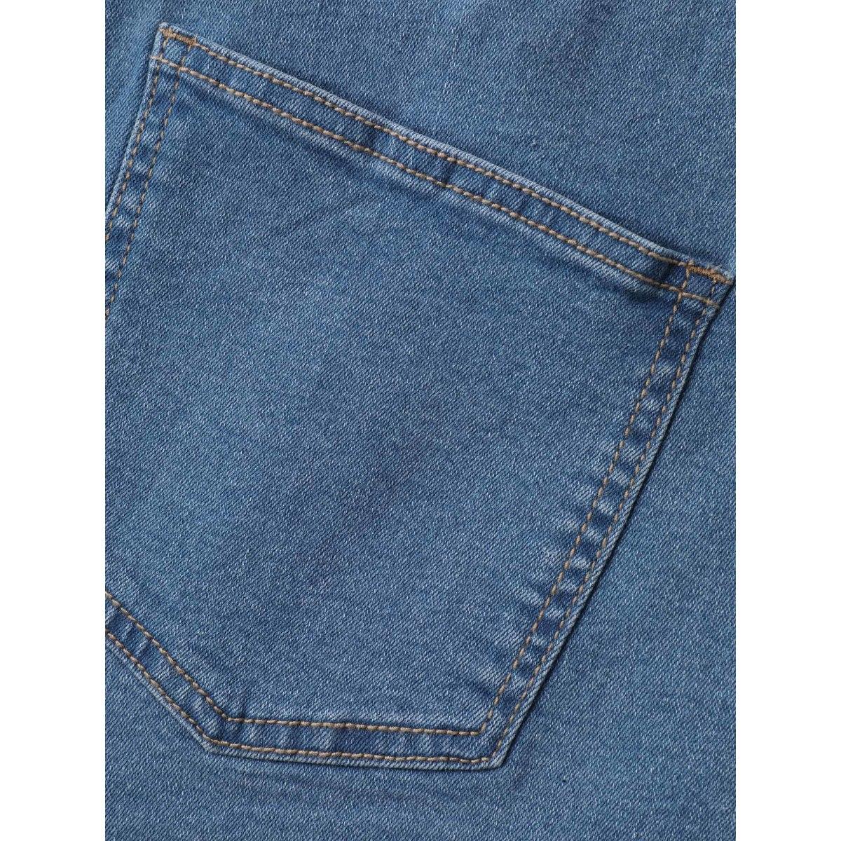 Plus Size Classic Cut Pull-On Denim Shorts Women Denimblue Low stretch Casual Slanted pocket Leisure Denim Shorts BloomChic 30/6X Product Image