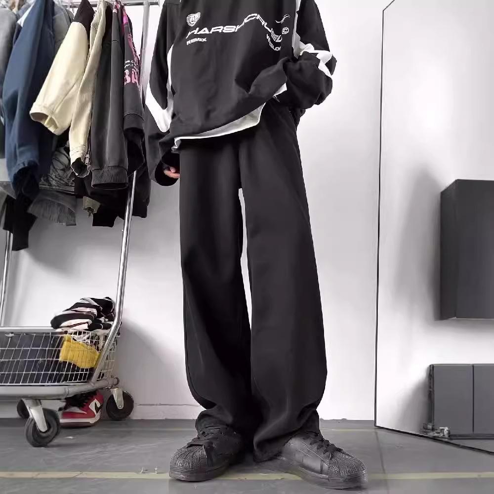 Sopula Men's Handsome American Retro Embroidered Straight Jeans Product Image