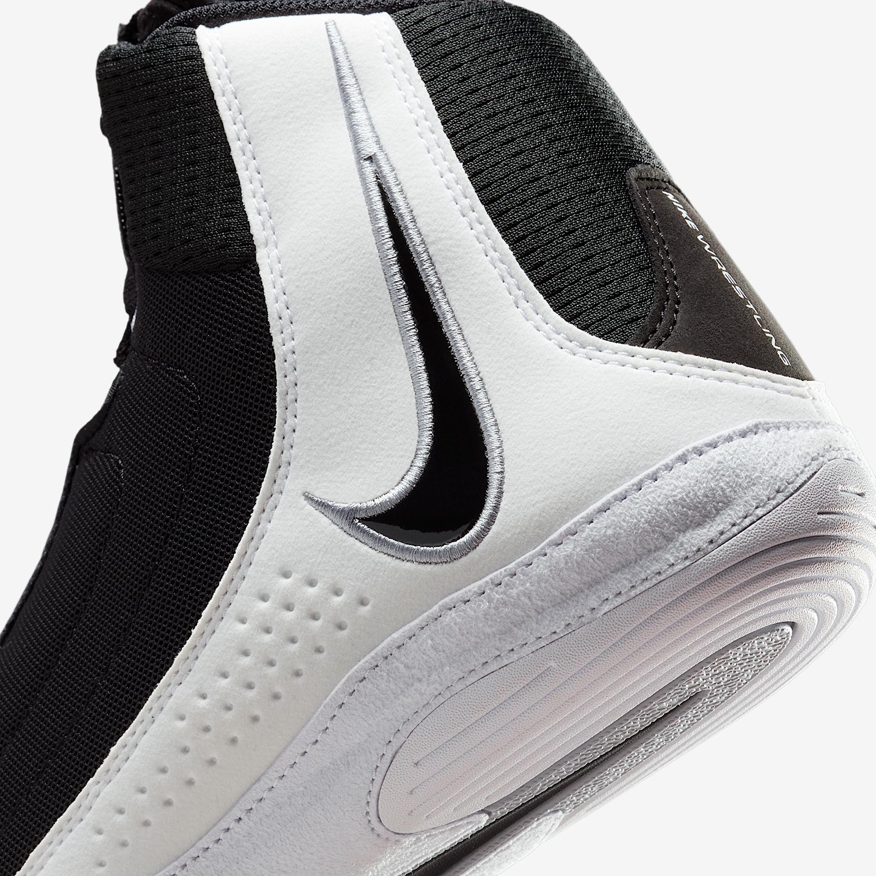 Nike Men's Inflict 4 Wrestling Shoes Product Image