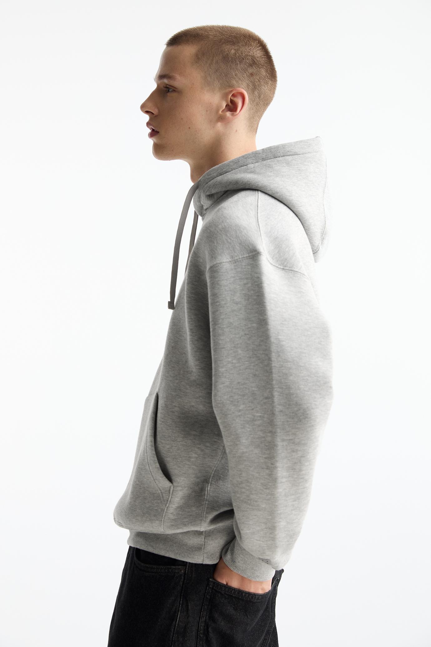 Basic hooded sweatshirt Product Image
