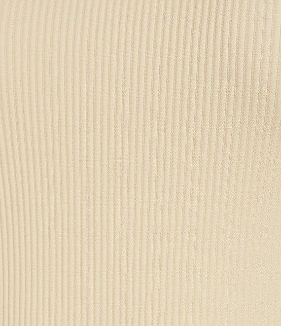 Moa Moa Short Sleeve Crew Neck Pullover T-Shirt Product Image