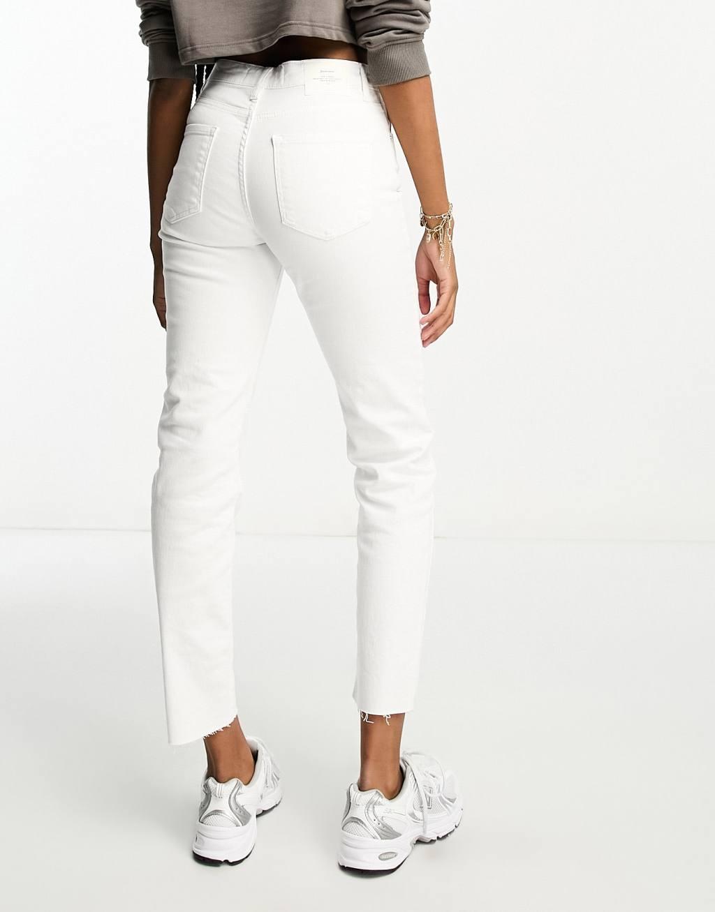 Stradivarius Tall slim mom jean with stretch Product Image