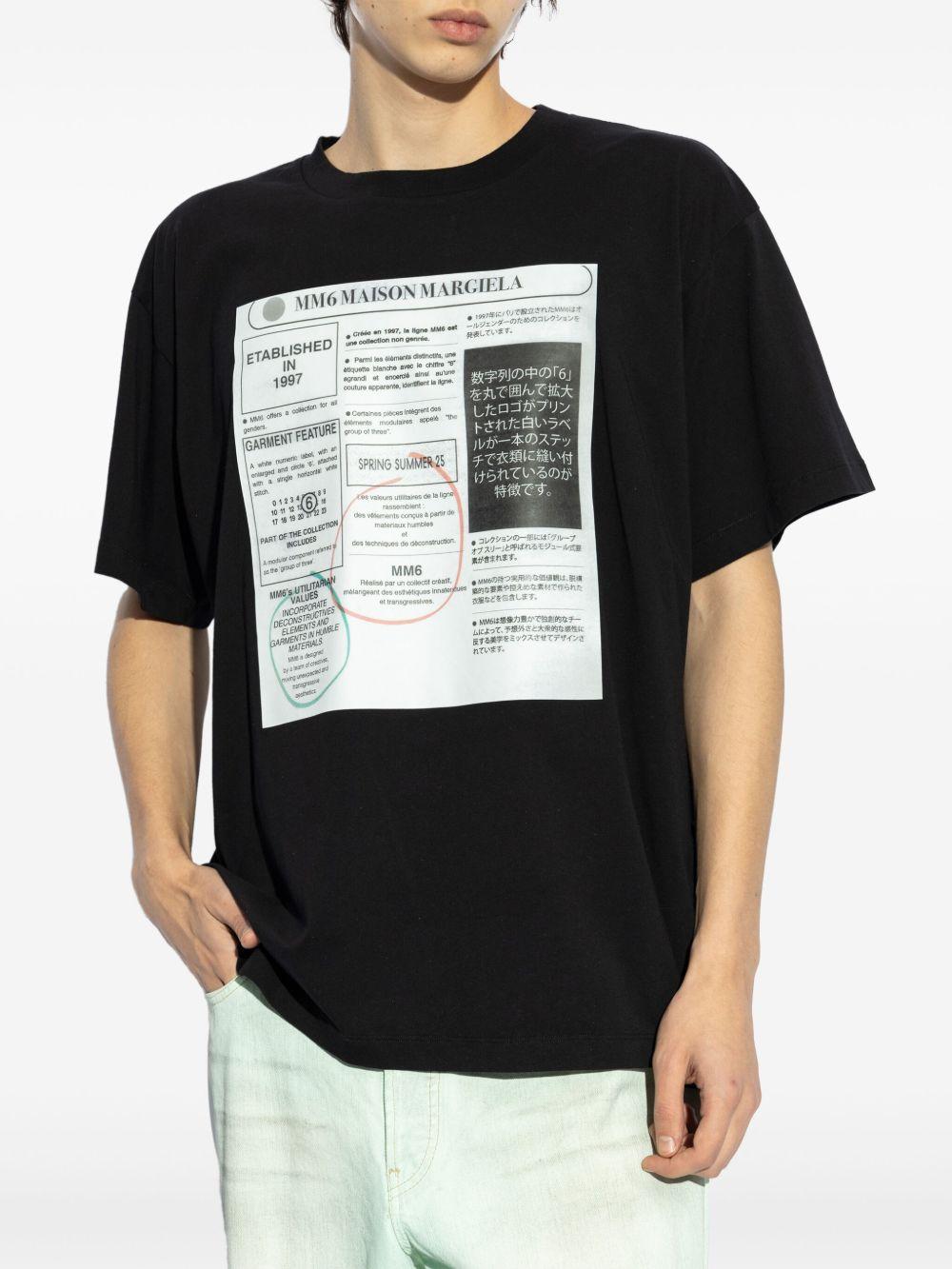 graphic-print T-shirt Product Image