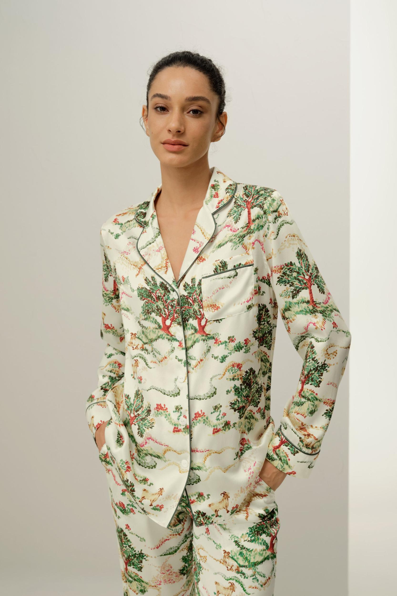 Aries Zodiac Classic Silk Pajama Set Product Image