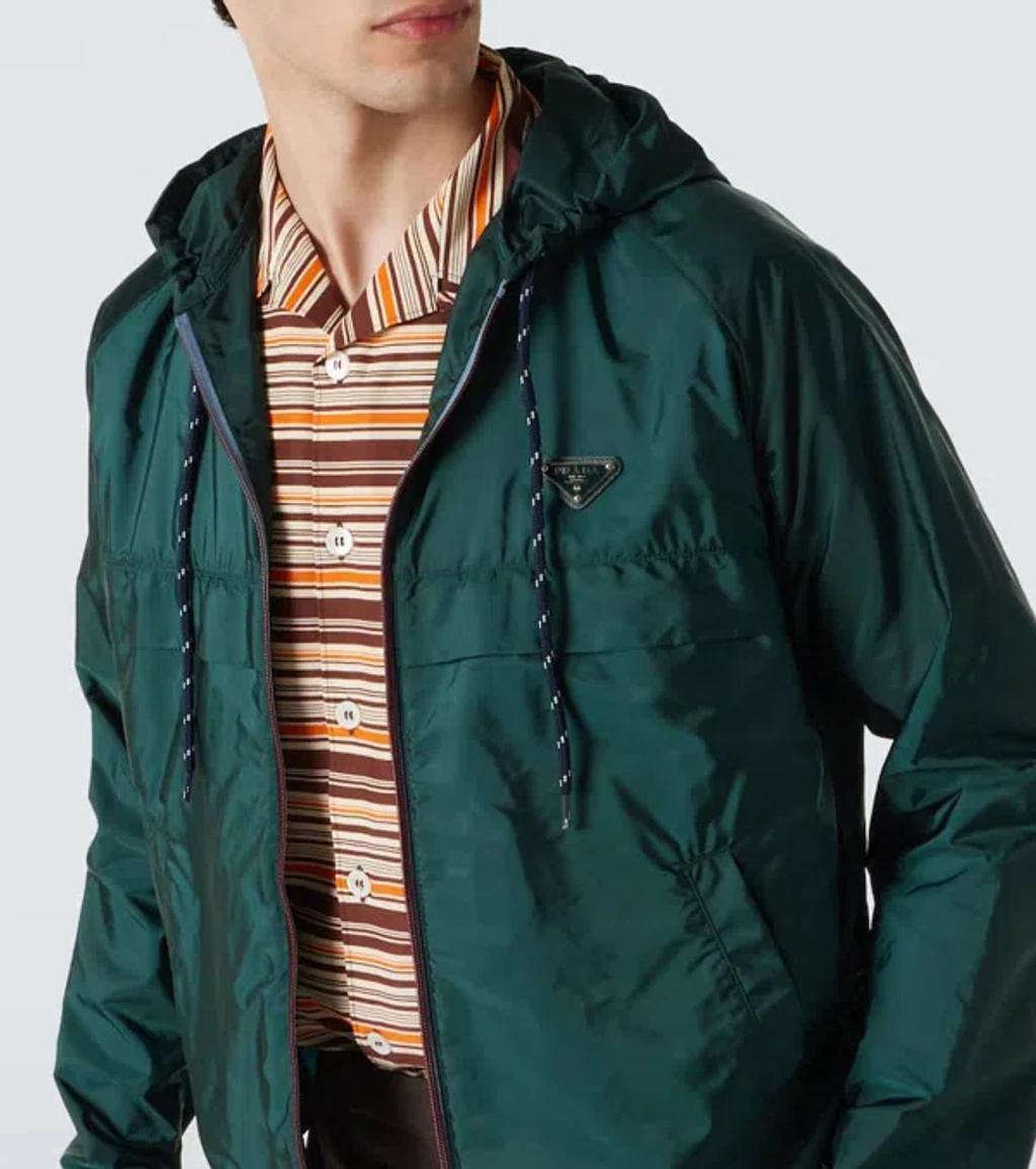 PRADA Blousonjacke Aus Re-nylon In Green Product Image