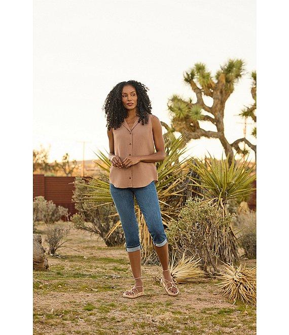 NYDJ Petite Size Marilyn Cuffed Cool Embrace® Lift Tuck® Capri Denim Jeans Product Image