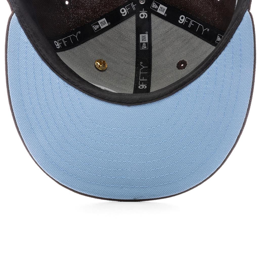 Feature x New Era Old English Calabasas Snapback - Brown/Sky Male Product Image