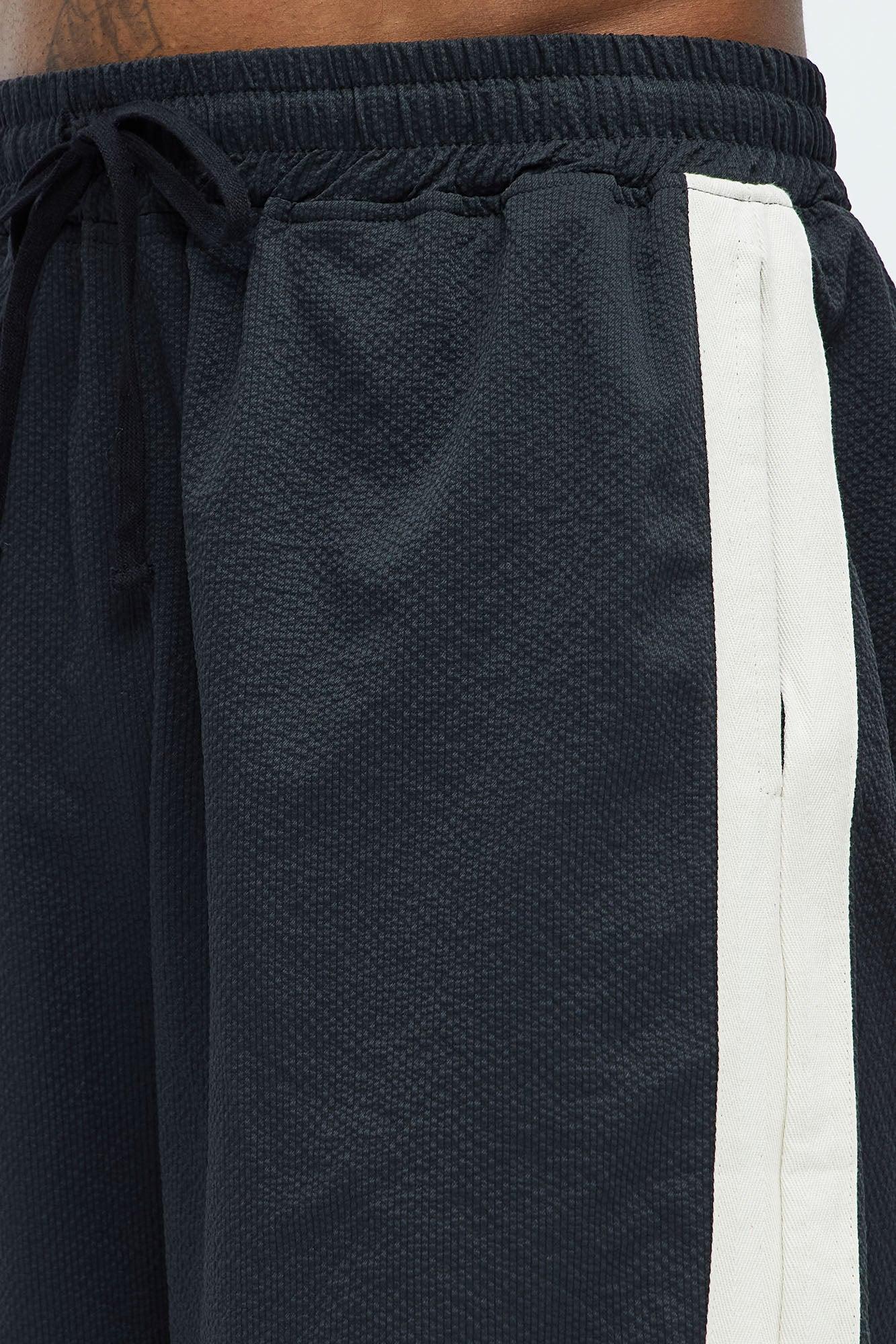 Crinkle Texture Taped Relaxed Shorts - Black Product Image