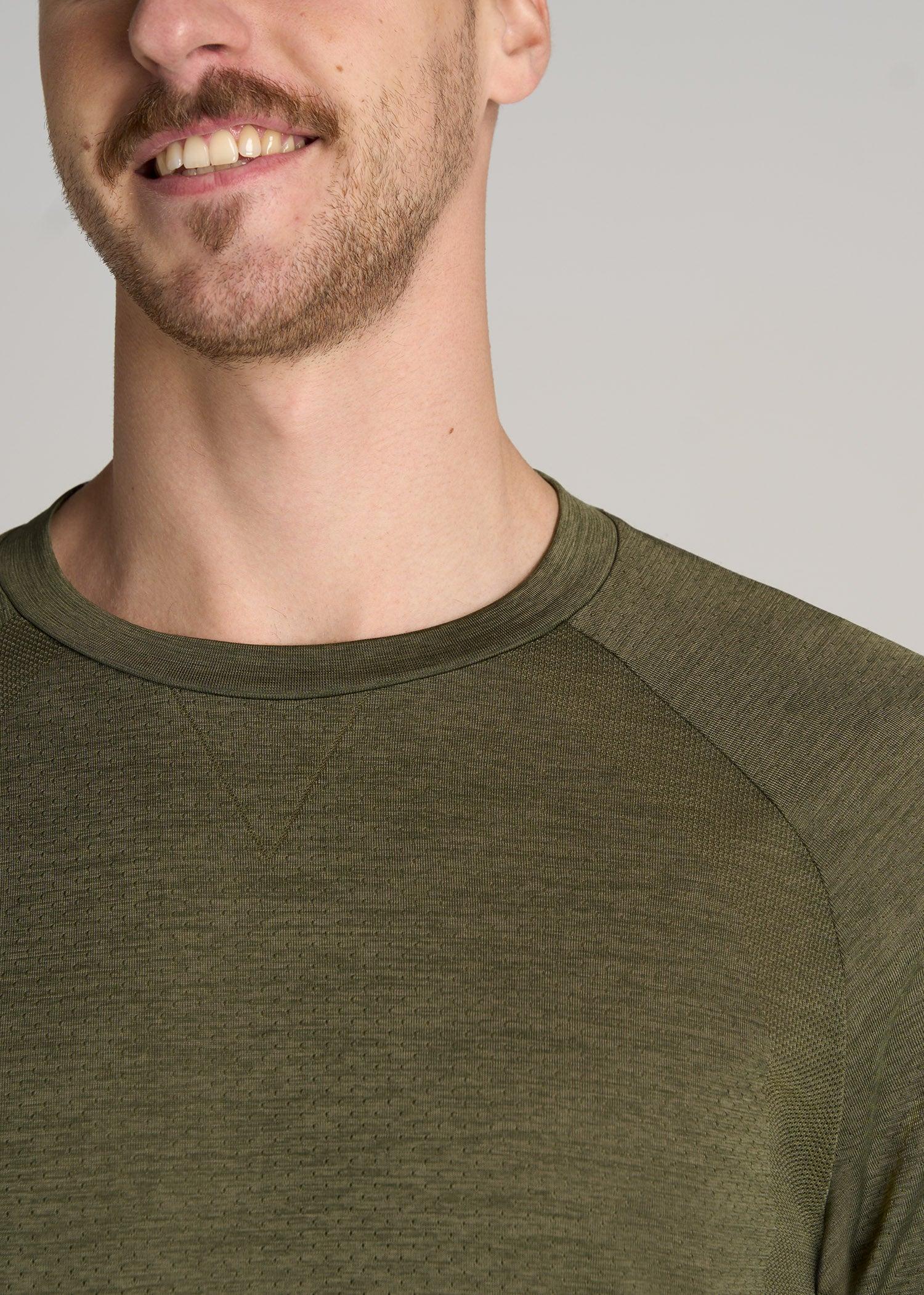 A.T. Performance MODERN-FIT Raglan Shirt for Tall Men in Olive Mix Male Product Image